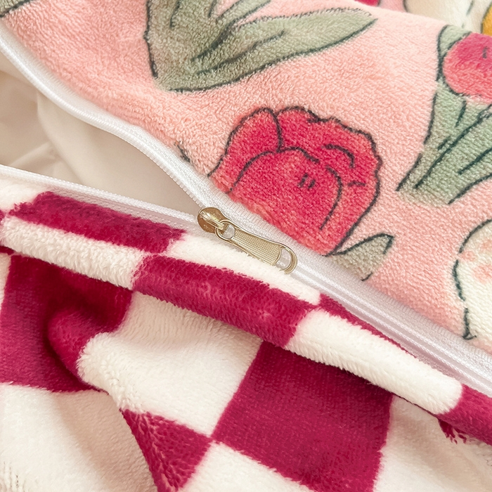 91家纺网 家纺一手货源 找家纺 雅居纺家纺 2025新款高克重牛奶绒印花四件套 休闲小兔