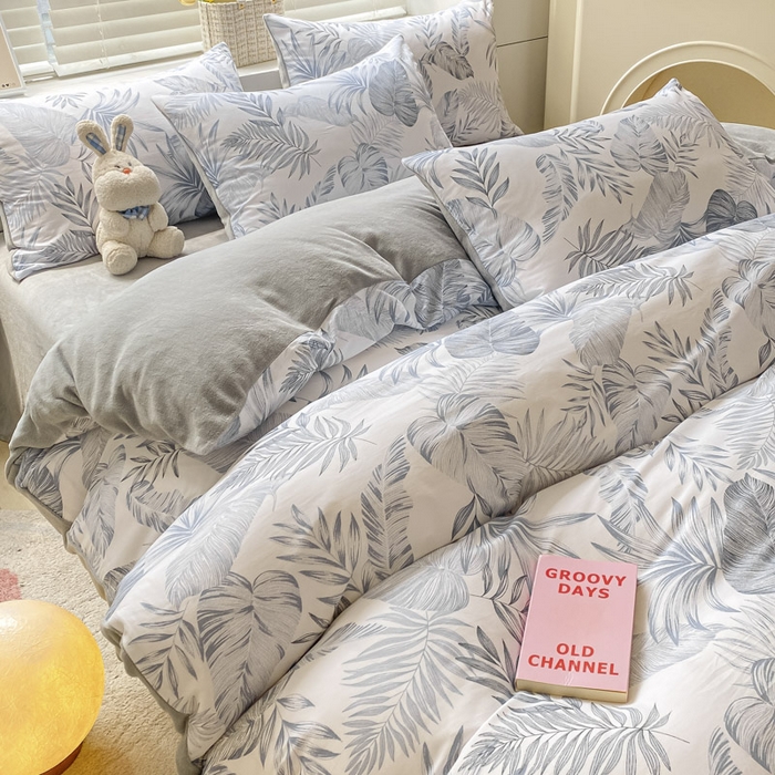 91家纺网 家纺一手货源 找家纺 晨希家居 2025A面40支全棉印花B版高克重牛奶绒棉加绒多规格套件棉加绒  羽毛-灰