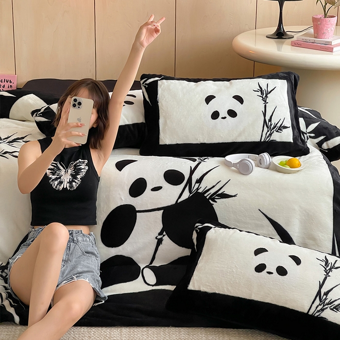 （总）安哆啦家纺 2025新款兔毛绒大版卡通牛奶绒兔兔绒印花四件套