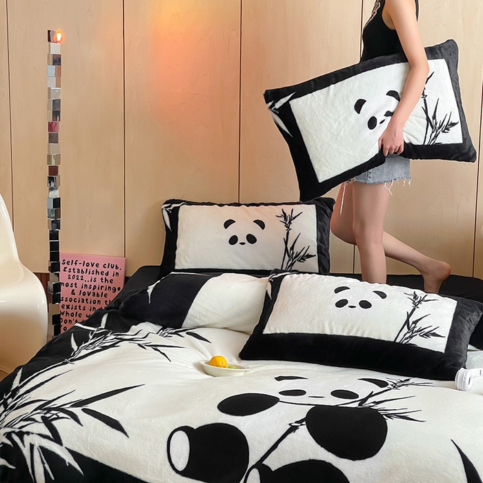 91家纺网 家纺一手货源 找家纺 （总）安哆啦家纺 2025新款兔毛绒大版卡通牛奶绒兔兔绒印花四件套