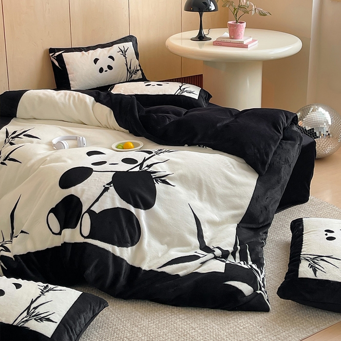 91家纺网 家纺一手货源 找家纺 （总）安哆啦家纺 2025新款兔毛绒大版卡通牛奶绒兔兔绒印花四件套