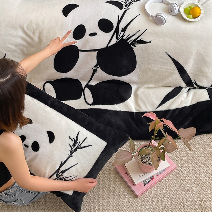 91家纺网 家纺一手货源 找家纺 （总）安哆啦家纺 2025新款兔毛绒大版卡通牛奶绒兔兔绒印花四件套