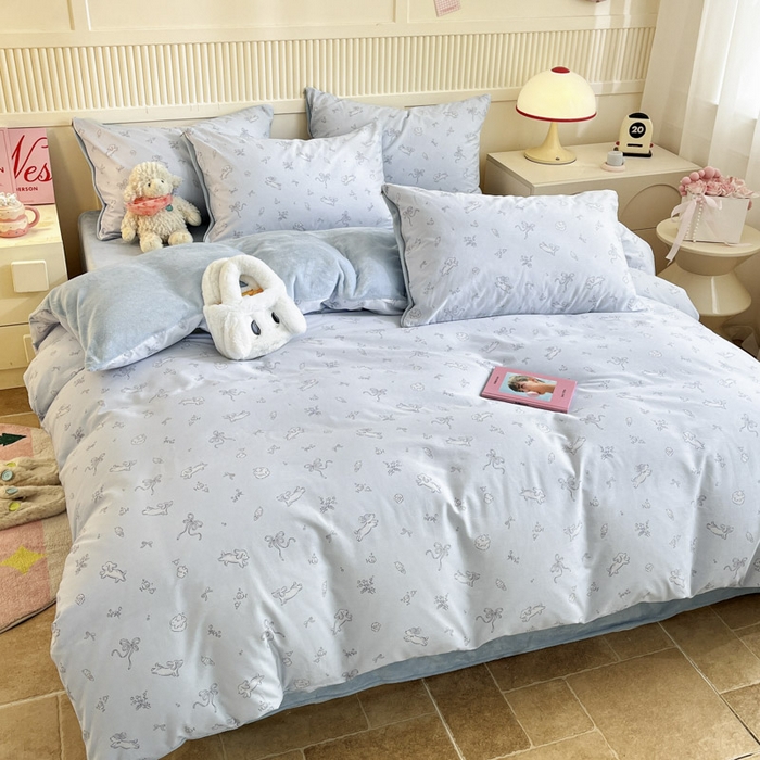 91家纺网 家纺一手货源 找家纺 晨希家居 2025A面40支全棉印花B版高克重牛奶绒棉加绒多规格套件棉加绒 晚风逐梦