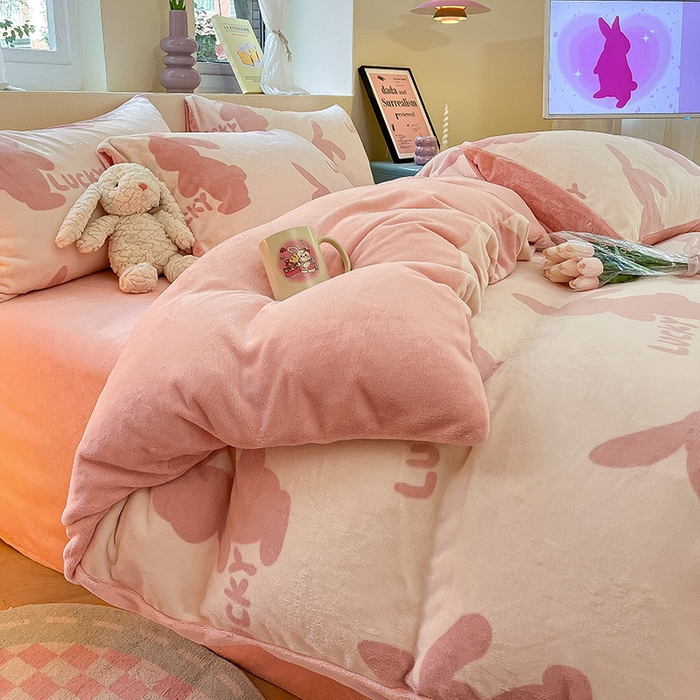 91家纺网 家纺一手货源 找家纺 （总）雅居纺家纺 2025新款高克重牛奶绒印花单被套