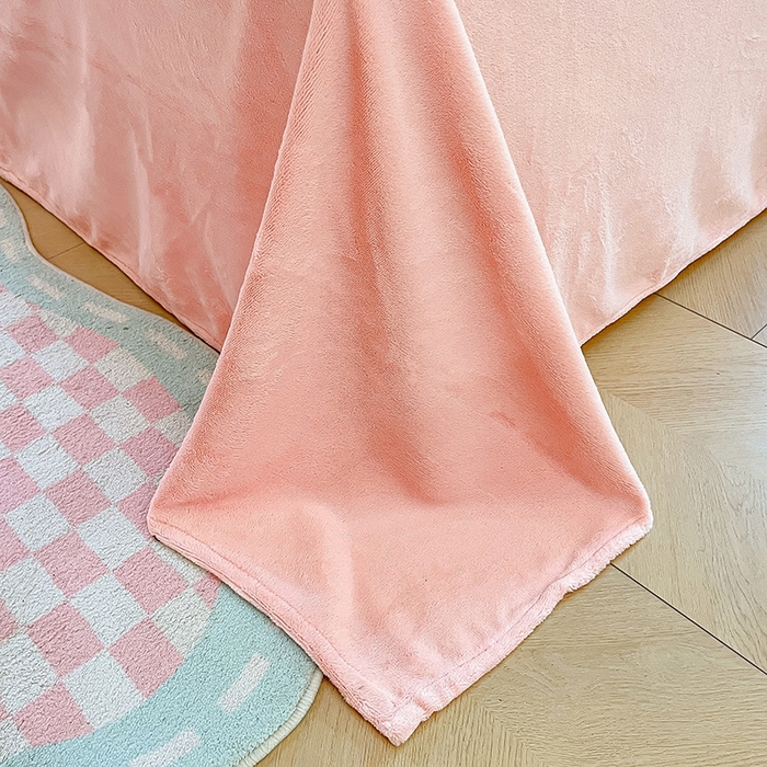 91家纺网 家纺一手货源 找家纺 雅居纺家纺 2025新款高克重牛奶绒印花单被套 M粉