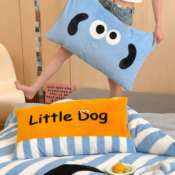 91家纺网 家纺一手货源 找家纺 安哆啦家纺 2025新款兔毛绒大版卡通牛奶绒兔兔绒印花四件套 圣诞狗