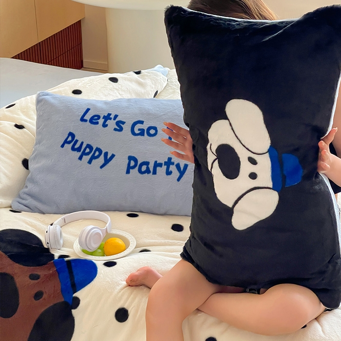 91家纺网 家纺一手货源 找家纺 安哆啦家纺 2025新款兔毛绒大版卡通牛奶绒兔兔绒印花四件套 小狗点点