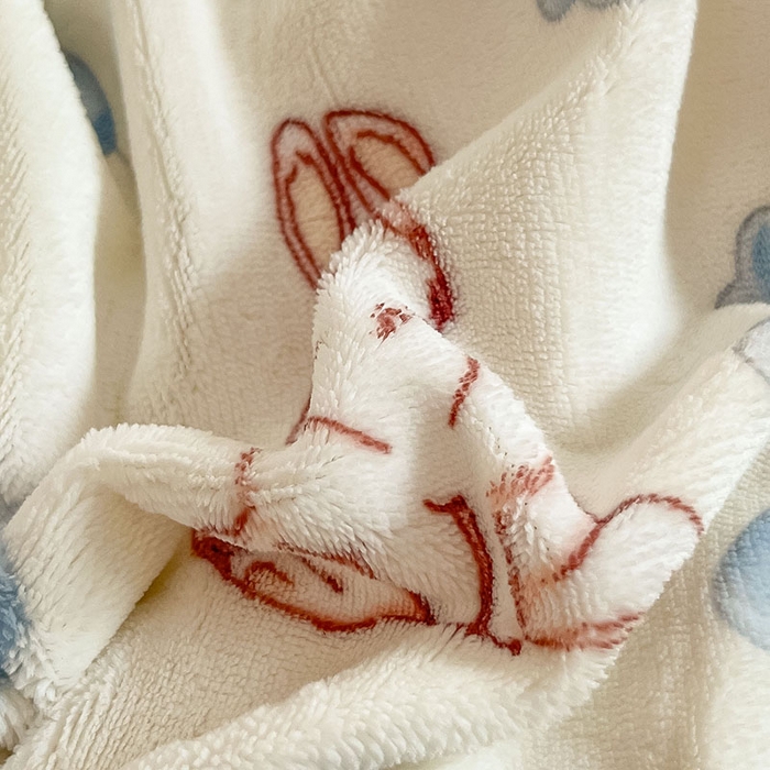 91家纺网 家纺一手货源 找家纺 雅居纺家纺 2025新款高克重牛奶绒印花单被套 乖乖兔