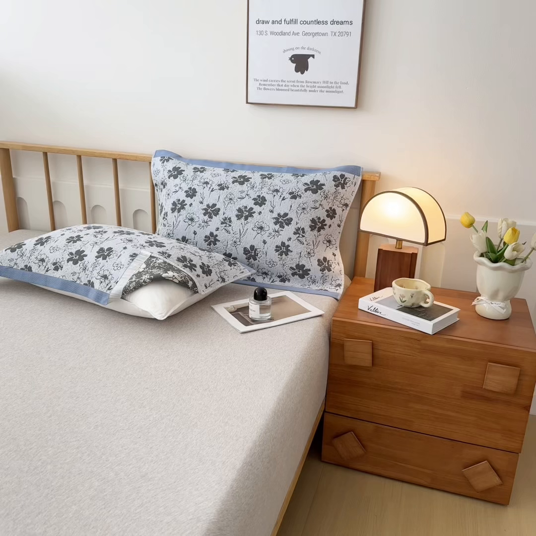 91家纺网 家纺一手货源 找家纺 棠薇家纺 2025新款精梳棉六层纱单枕巾 枕巾单件 夕颜蓝