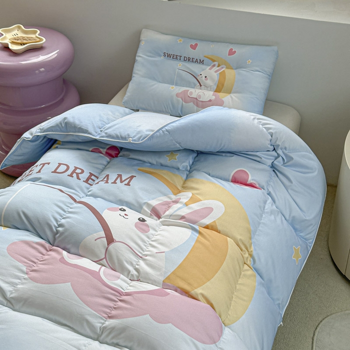 91家纺网 家纺一手货源 找家纺 暖羽屋羽绒馆 2025新款羽绒丝被芯春秋羽毛被儿童羽绒被子白鹅绒被芯婴幼儿园1.5米1.2米冬被 钓星星