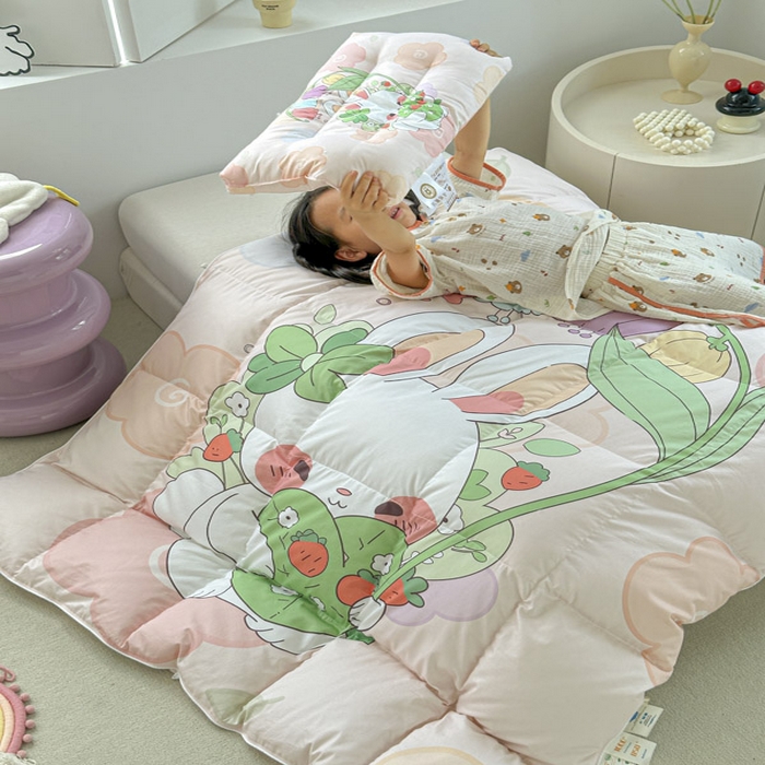 91家纺网 家纺一手货源 找家纺 暖羽屋羽绒馆 2025新款羽绒丝被芯春秋羽毛被儿童羽绒被子白鹅绒被芯婴幼儿园1.5米1.2米冬被 花和伞