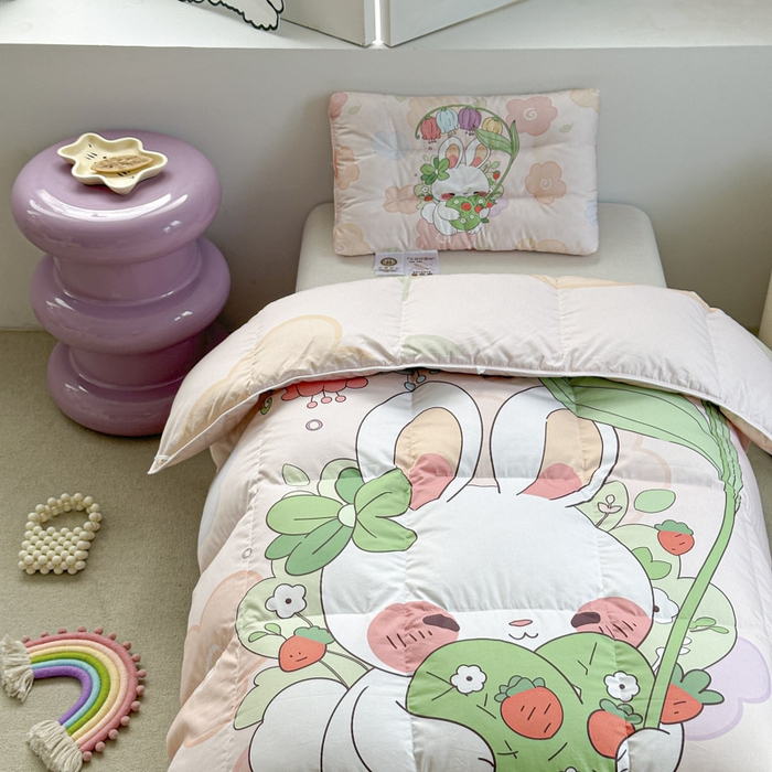 91家纺网 家纺一手货源 找家纺 暖羽屋羽绒馆 2025新款羽绒丝被芯春秋羽毛被儿童羽绒被子白鹅绒被芯婴幼儿园1.5米1.2米冬被 花和伞