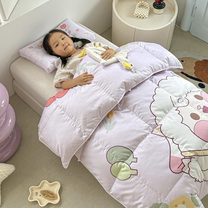 91家纺网 家纺一手货源 找家纺 暖羽屋羽绒馆 2025新款羽绒丝被芯春秋羽毛被儿童羽绒被子白鹅绒被芯婴幼儿园1.5米1.2米冬被 开心快乐