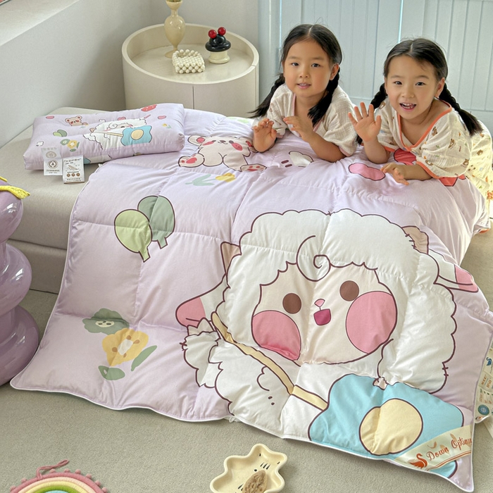 91家纺网 家纺一手货源 找家纺 暖羽屋羽绒馆 2025新款羽绒丝被芯春秋羽毛被儿童羽绒被子白鹅绒被芯婴幼儿园1.5米1.2米冬被 开心快乐