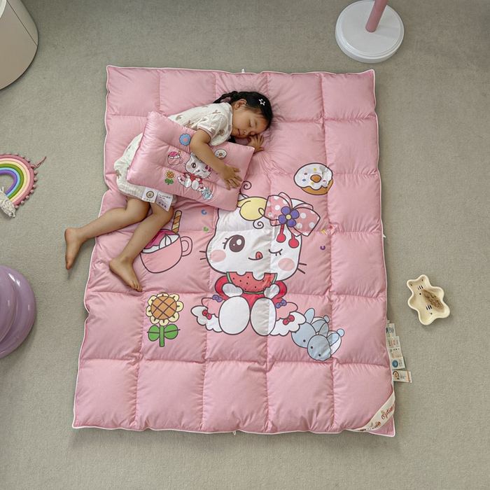 91家纺网 家纺一手货源 找家纺 暖羽屋羽绒馆 2025新款羽绒丝被芯春秋羽毛被儿童羽绒被子白鹅绒被芯婴幼儿园1.5米1.2米冬被 美食猫咪