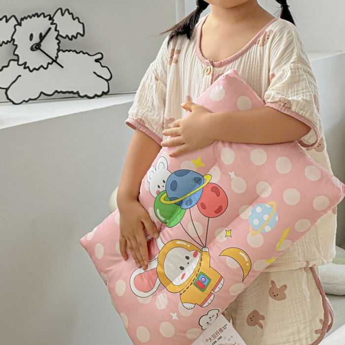 91家纺网 家纺一手货源 找家纺 暖羽屋羽绒馆 2025新款羽绒丝被芯春秋羽毛被儿童羽绒被子白鹅绒被芯婴幼儿园1.5米1.2米冬被 梦想星球