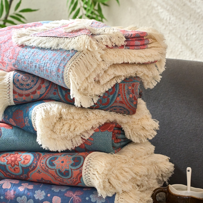 91家纺网 家纺一手货源 找家纺 春皖家纺 2025新款棉麻大提花三层纱多功能盖毯毯子 叠拍