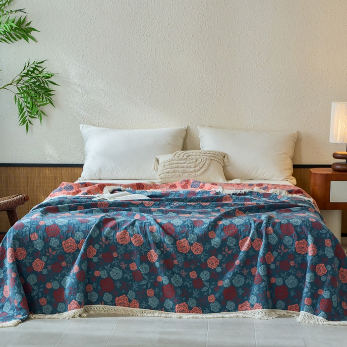 91家纺网 家纺一手货源 找家纺 春皖家纺 2025新款棉麻大提花三层纱多功能盖毯毯子 棠颜