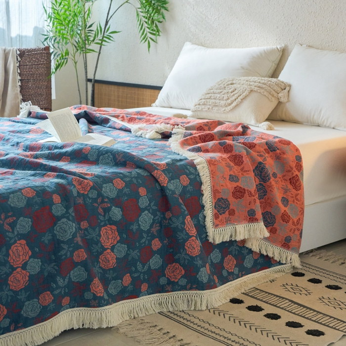 91家纺网 家纺一手货源 找家纺 春皖家纺 2025新款棉麻大提花三层纱多功能盖毯毯子 棠颜