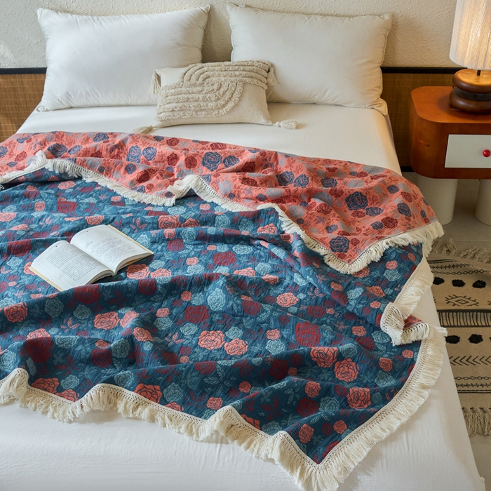 91家纺网 家纺一手货源 找家纺 春皖家纺 2025新款棉麻大提花三层纱多功能盖毯毯子 棠颜