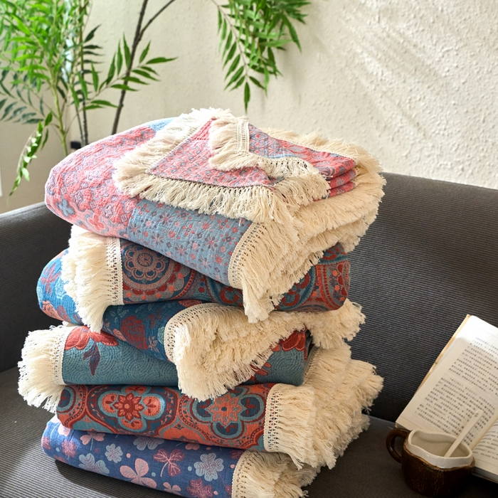 91家纺网 家纺一手货源 找家纺 春皖家纺 2025新款棉麻大提花三层纱多功能盖毯毯子 叠拍