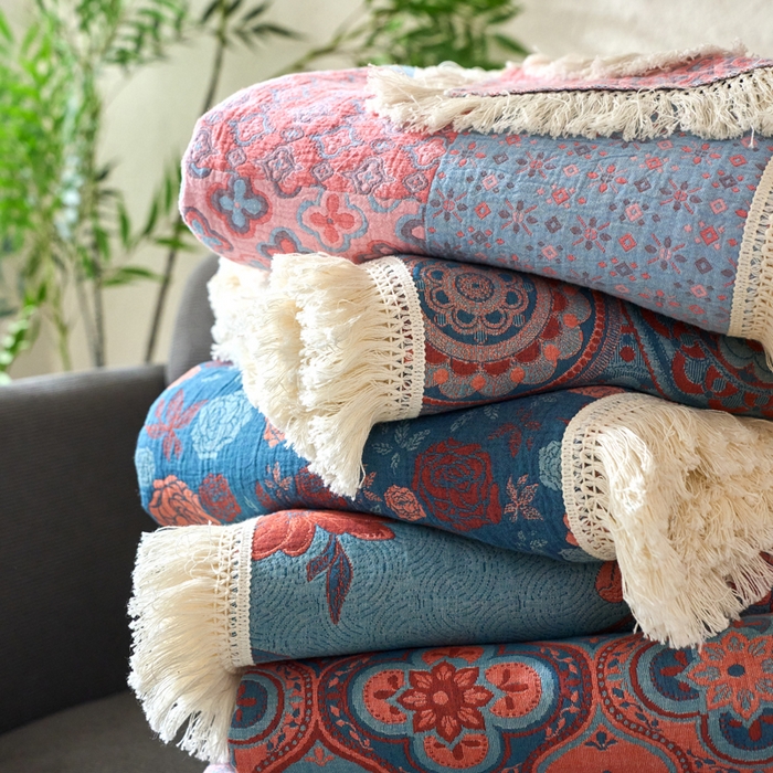 91家纺网 家纺一手货源 找家纺 春皖家纺 2025新款棉麻大提花三层纱多功能盖毯毯子 叠拍