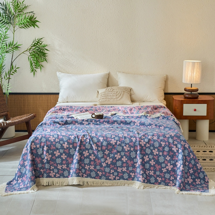 91家纺网 家纺一手货源 找家纺 春皖家纺 2025新款棉麻大提花三层纱多功能盖毯毯子 山舍