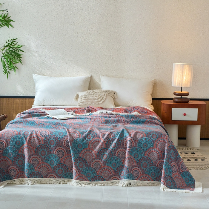 91家纺网 家纺一手货源 找家纺 春皖家纺 2025新款棉麻大提花三层纱多功能盖毯毯子 归客