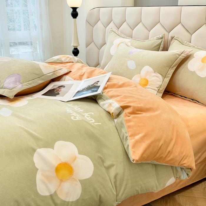 91家纺网 家纺一手货源 找家纺 喜四方 2025新款超细旦婴儿宝宝绒印花四件套 初心-绿