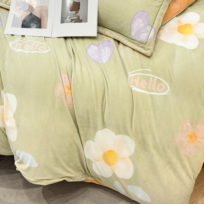 91家纺网 家纺一手货源 找家纺 喜四方 2025新款超细旦婴儿宝宝绒印花四件套 初心-绿