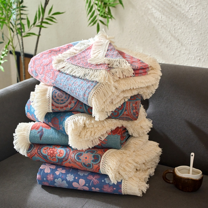 91家纺网 家纺一手货源 找家纺 春皖家纺 2025新款棉麻大提花三层纱多功能盖毯毯子 叠拍