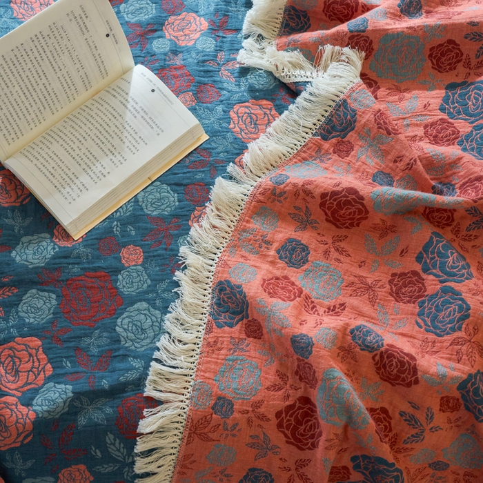 91家纺网 家纺一手货源 找家纺 春皖家纺 2025新款棉麻大提花三层纱多功能盖毯毯子 棠颜