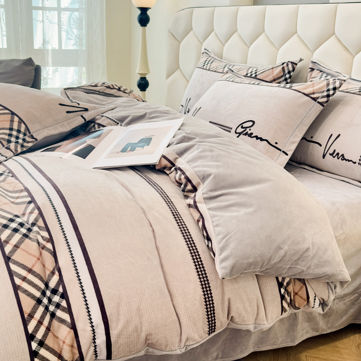 91家纺网 家纺一手货源 找家纺 喜四方 2025新款超细旦婴儿宝宝绒印花四件套 罗拉