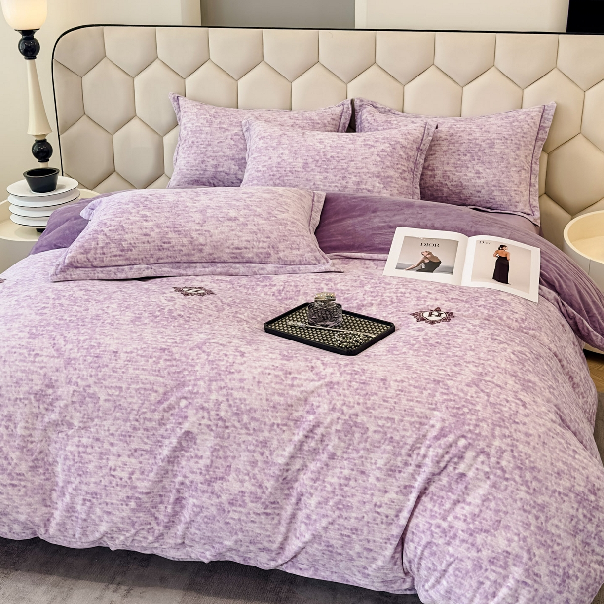 91家纺网 家纺一手货源 找家纺 喜四方 2025新款超细旦婴儿宝宝绒印花四件套 暮光之城-紫