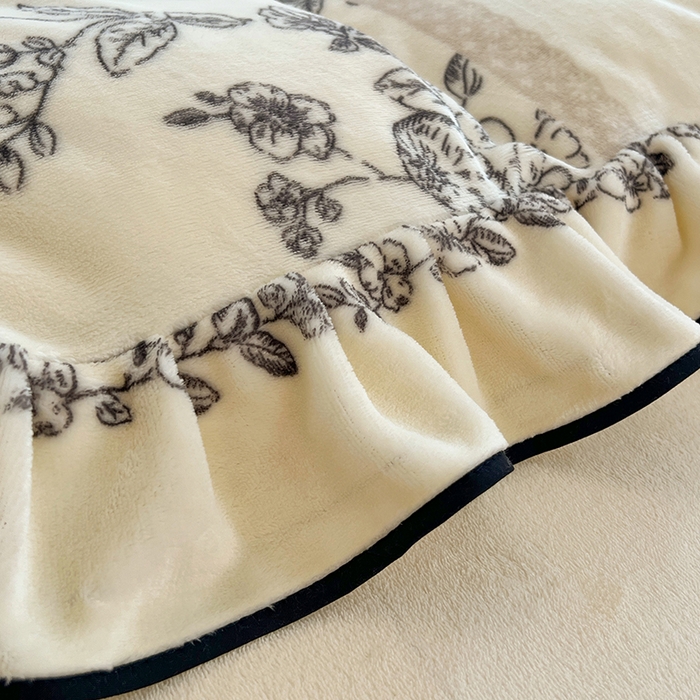 91家纺网 家纺一手货源 找家纺 HL原创 2025新款亲肤舒适韩版温暖牛奶绒四件套-花边款 花边款-法式花园