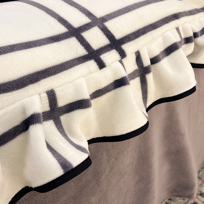 91家纺网 家纺一手货源 找家纺 HL原创 2025新款亲肤舒适韩版温暖牛奶绒四件套-花边款 花边款-简约格