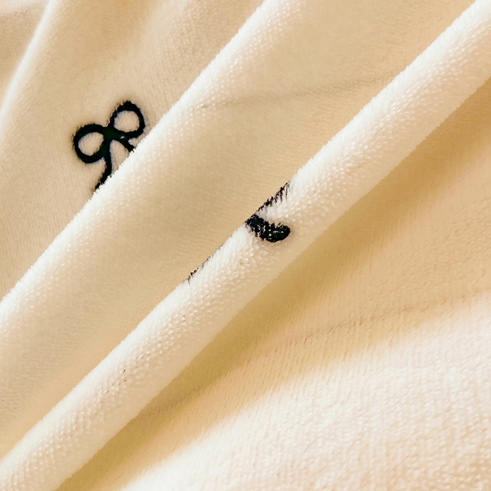 91家纺网 家纺一手货源 找家纺 HL原创 2025新款亲肤舒适韩版温暖牛奶绒四件套-花边款 花边款-蝴蝶结