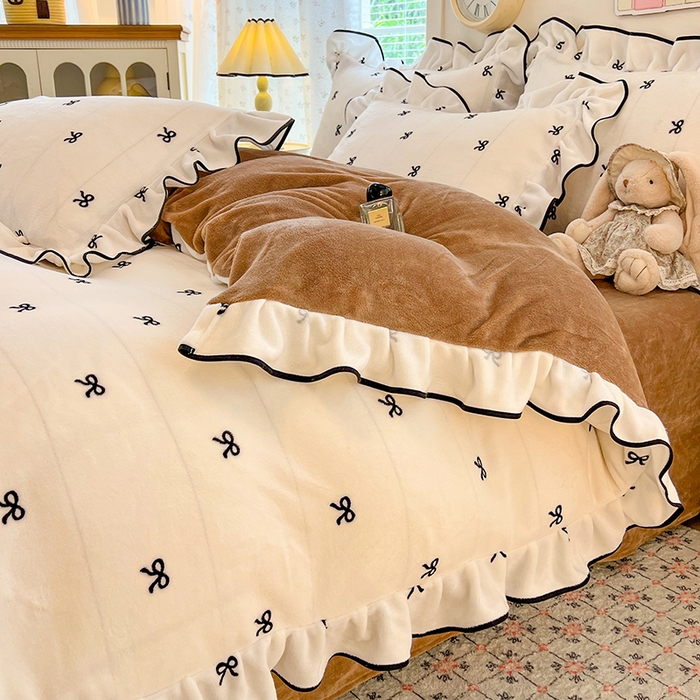 91家纺网 家纺一手货源 找家纺 HL原创 2025新款亲肤舒适韩版温暖牛奶绒四件套-花边款 花边款-蝴蝶结