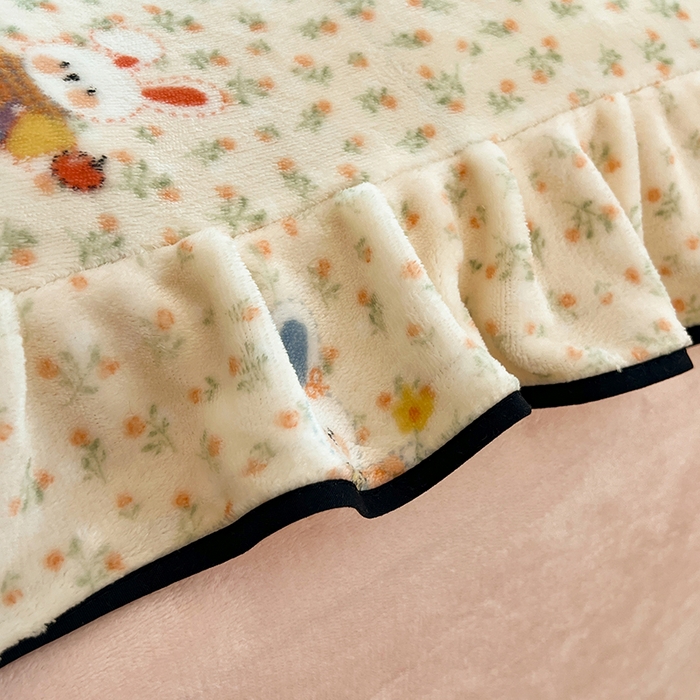 91家纺网 家纺一手货源 找家纺 HL原创 2025新款亲肤舒适韩版温暖牛奶绒四件套-花边款 花边款-甜心小兔