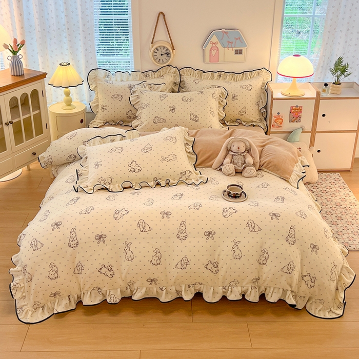 91家纺网 家纺一手货源 找家纺 HL原创 2025新款亲肤舒适韩版温暖牛奶绒四件套-花边款 花边款-星星熊