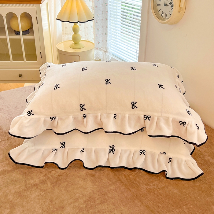 91家纺网 家纺一手货源 找家纺 HL原创 2025新款亲肤舒适韩版温暖牛奶绒四件套-花边款 花边款-蝴蝶结