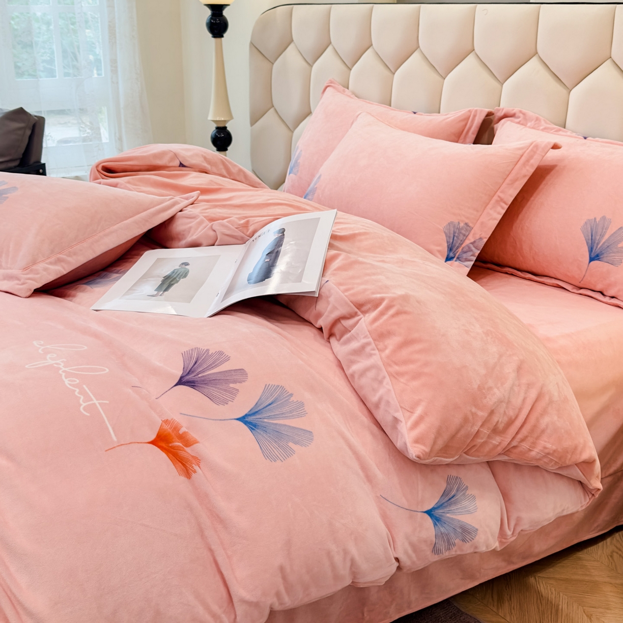 91家纺网 家纺一手货源 找家纺 喜四方 2025新款超细旦婴儿宝宝绒印花四件套 森沐