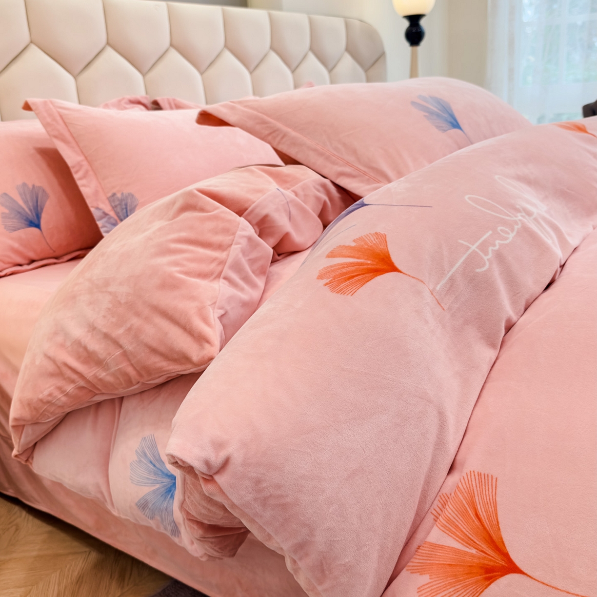 91家纺网 家纺一手货源 找家纺 喜四方 2025新款超细旦婴儿宝宝绒印花四件套 森沐