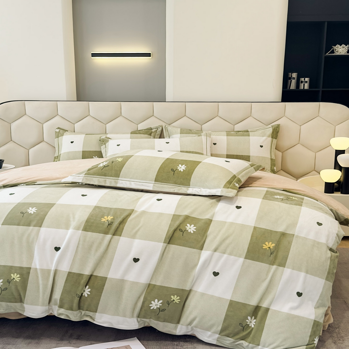 91家纺网 家纺一手货源 找家纺 喜四方 2025新款超细旦婴儿宝宝绒印花四件套 盛夏晚晴-绿