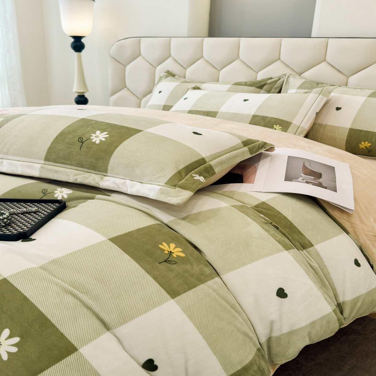 91家纺网 家纺一手货源 找家纺 喜四方 2025新款超细旦婴儿宝宝绒印花四件套 盛夏晚晴-绿