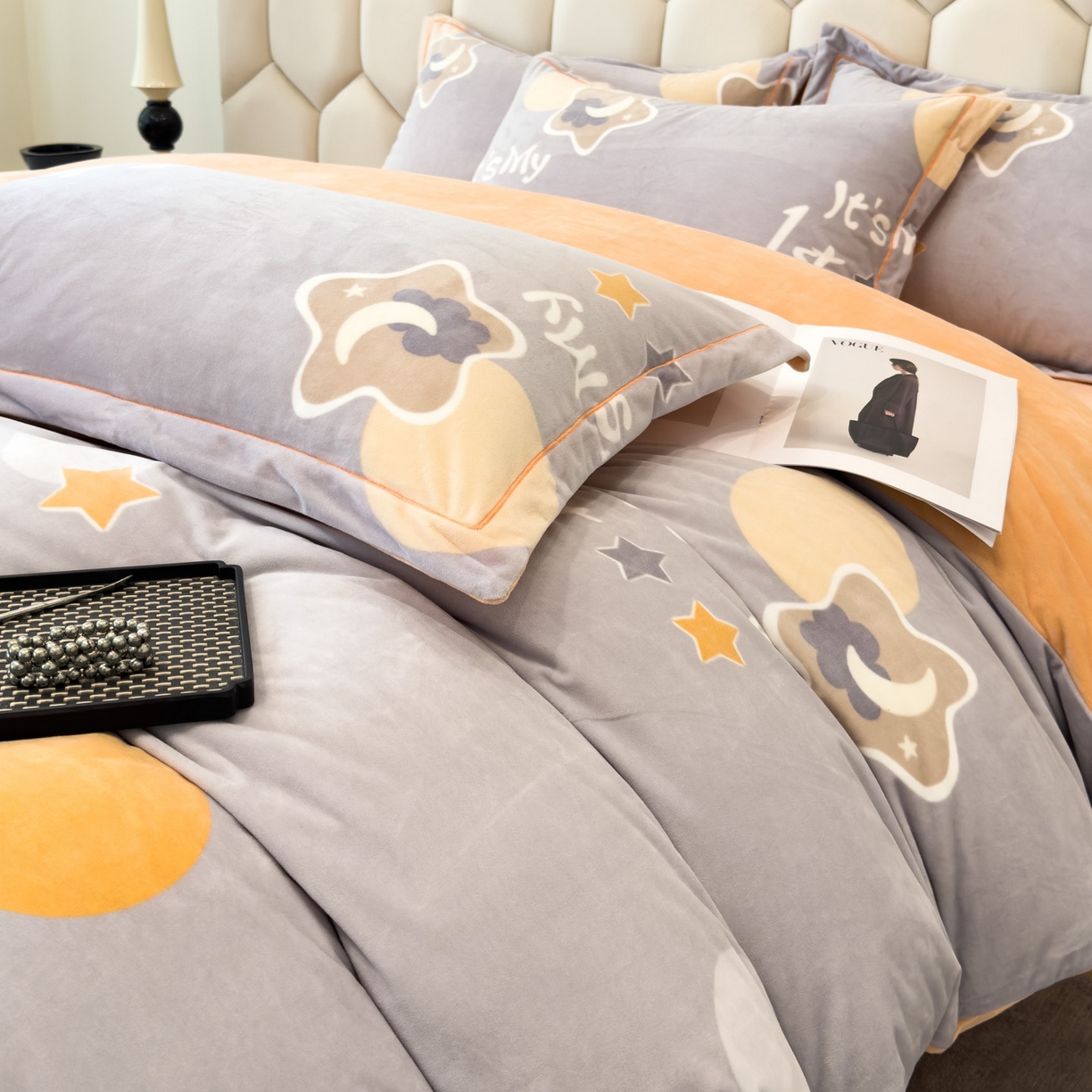 91家纺网 家纺一手货源 找家纺 喜四方 2025新款超细旦婴儿宝宝绒印花四件套 时宜