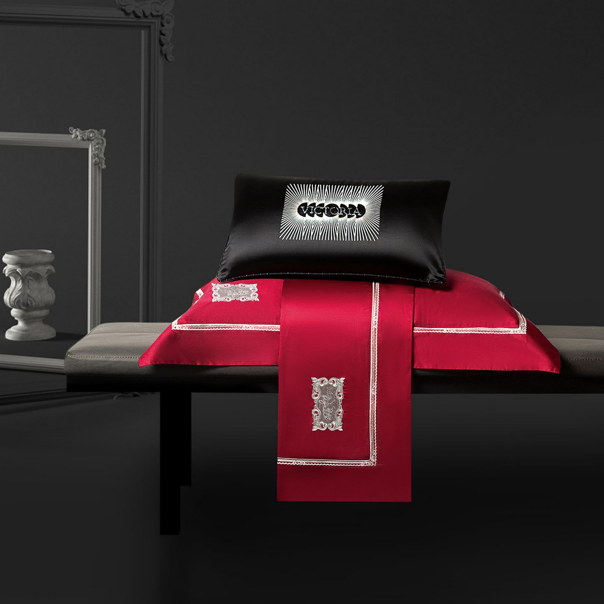 91家纺网 家纺一手货源 找家纺 （总）玖玖爱家纺 2025新款180支植物甑棉罗卡芙刺绣系列四件套