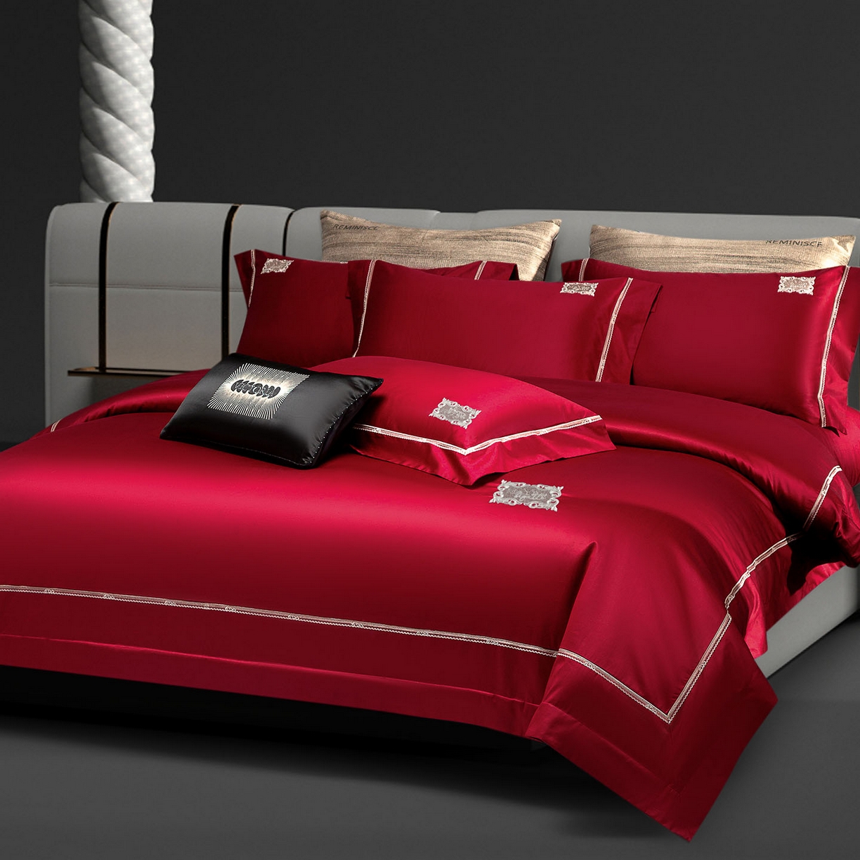 91家纺网 家纺一手货源 找家纺 玖玖爱家纺 2025新款180支植物甑棉罗卡芙刺绣系列四件套 车厘子红