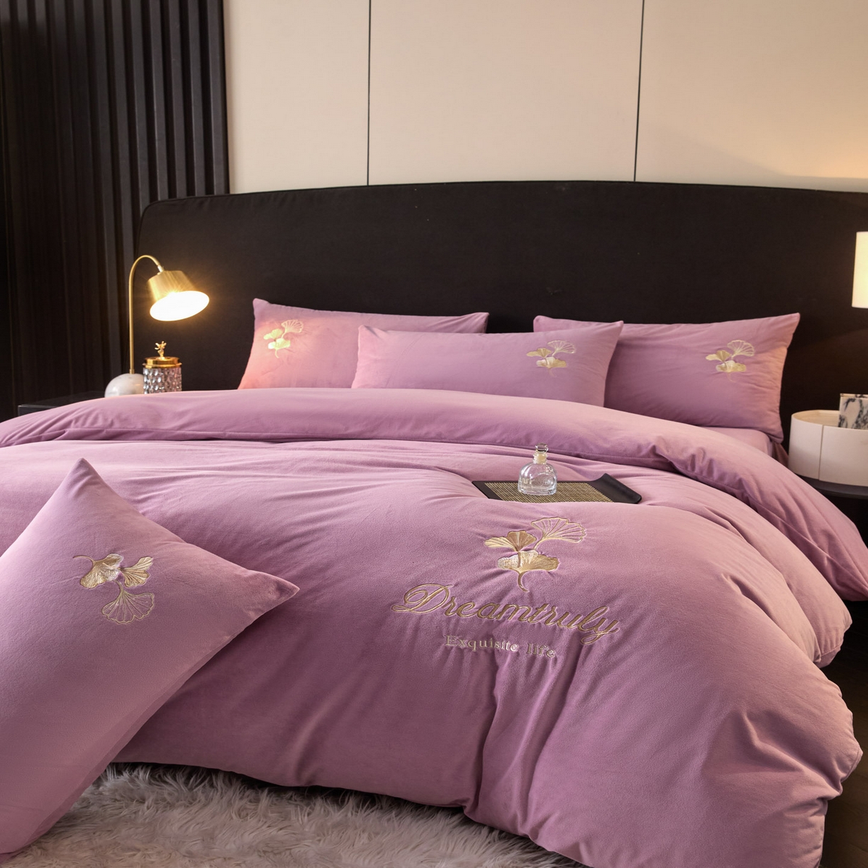 91家纺网 家纺一手货源 找家纺 （总）如一 2025新款水晶绒纯色刺绣四件套-银杏系列