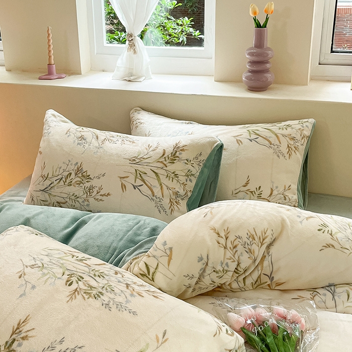 91家纺网 家纺一手货源 找家纺 雅居纺家纺 2025新款高克重牛奶绒印花单被套 仙草